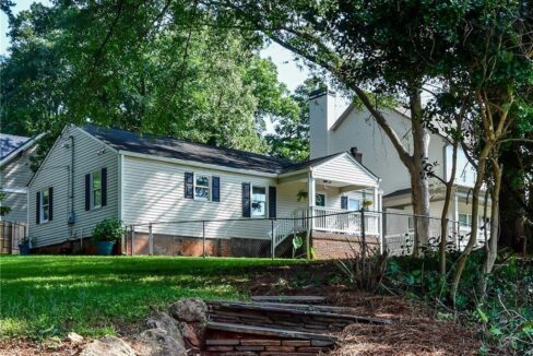 Real Estate - 1470 Woodbine Avenue Atlanta