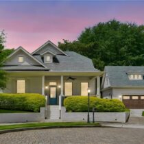 Real Estate - 216 Haralson Lane Atlanta