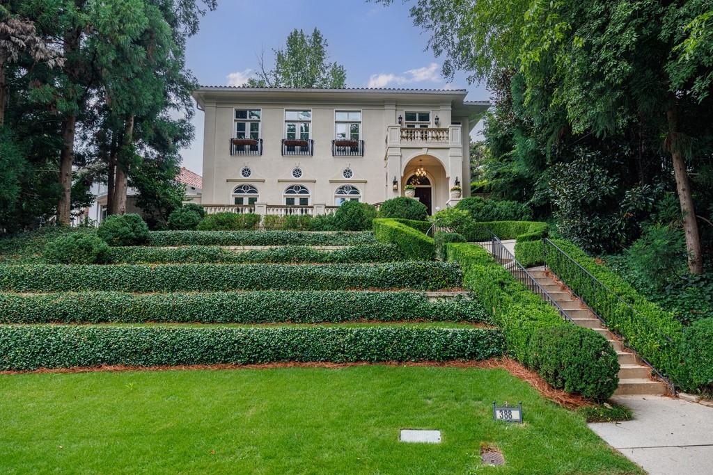 388 Beverly Road in Ansley Park
